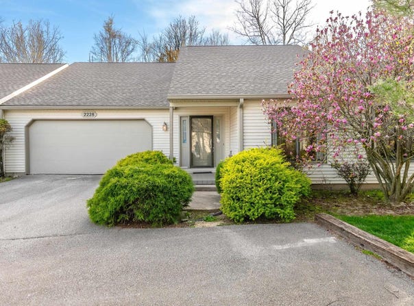 2228 E Cape Cod Drive, Bloomington, IN 47401