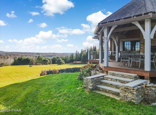 849 S Preston Road, Lakewood, PA 18439