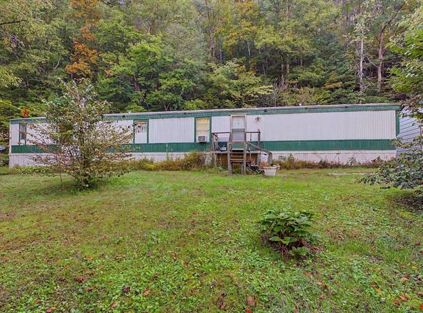 507 Cane Creek Mountain Road, Tellico Plains, TN 37385