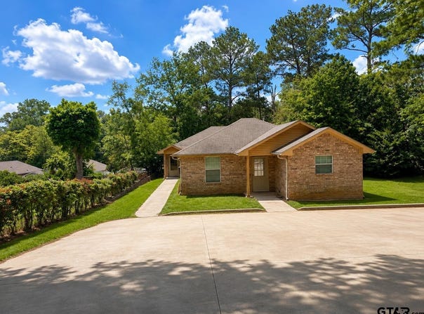 2414 N Glass, Tyler, TX 75702