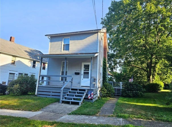 476 E Venango St, Mercer Boro, PA 16137