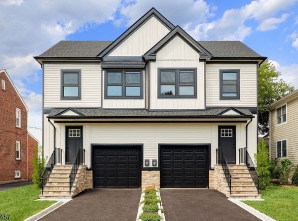 206 Willow Ave, Garwood Boro, NJ 07027-1327