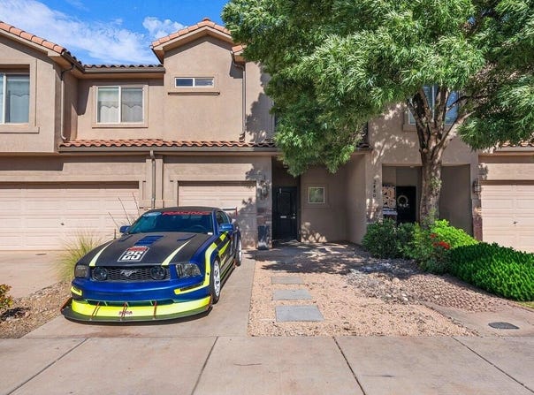 2480 MANZONI Rd, Santa Clara, UT 84765