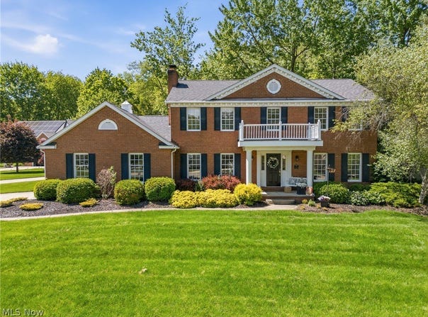 4756 Fox Run Drive, Stow, OH 44224
