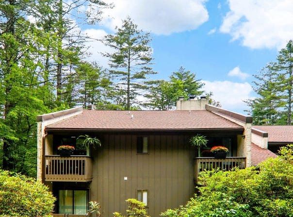 98 Dogwood Knob Lane, Sapphire, NC 28774