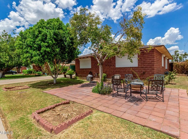 3514 W TUCKEY Lane, Phoenix, AZ 85019