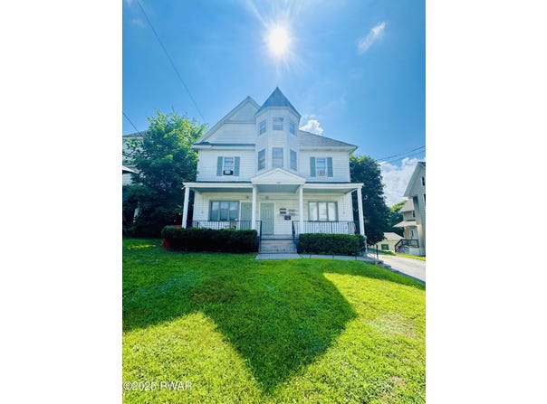 440 Washington Avenue, Jermyn, PA 18433