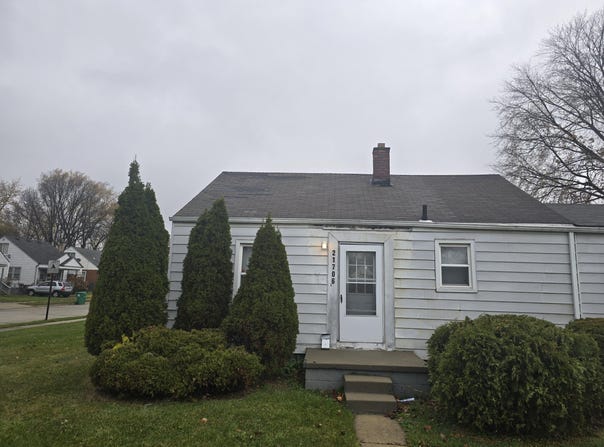 21706 Rausch Avenue, Eastpointe, MI 48021