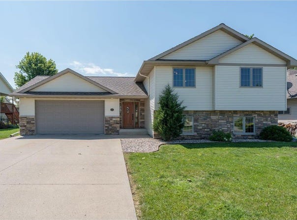 129 Lynx Lane, Mankato, MN 56001