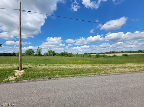 1568 Cinnamon Drive, West Salem, OH 44287