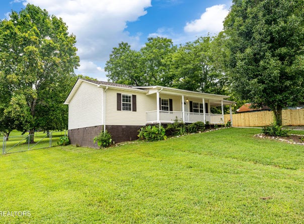 307 Browder St, Sweetwater, TN 37874