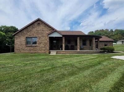 16900 Thompson Ridge Road, Laurelville, OH 43135