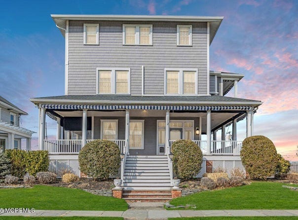 20 Woodland Avenue, Avon-by-the-sea, NJ 07717
