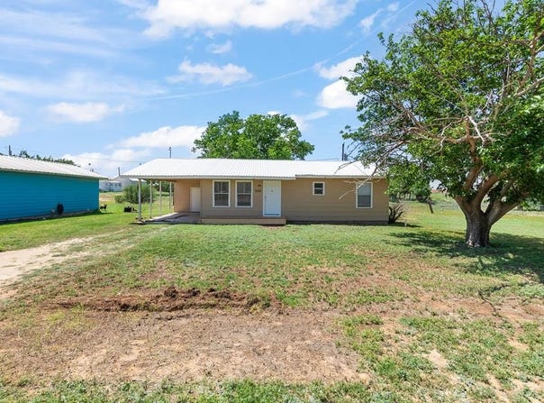 5142 PDQ Rd, Colorado City, TX 79512
