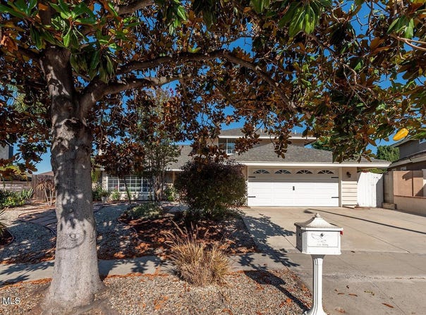 363 Larcom Street, Thousand Oaks, CA 91360