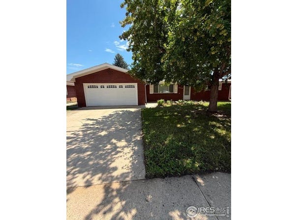 1818 Atwood St, Longmont, CO 80501