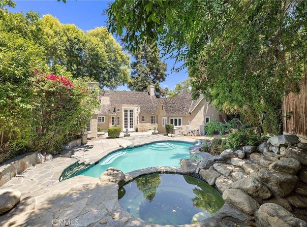 1181 Old Mill Rd, San Marino, CA 91108