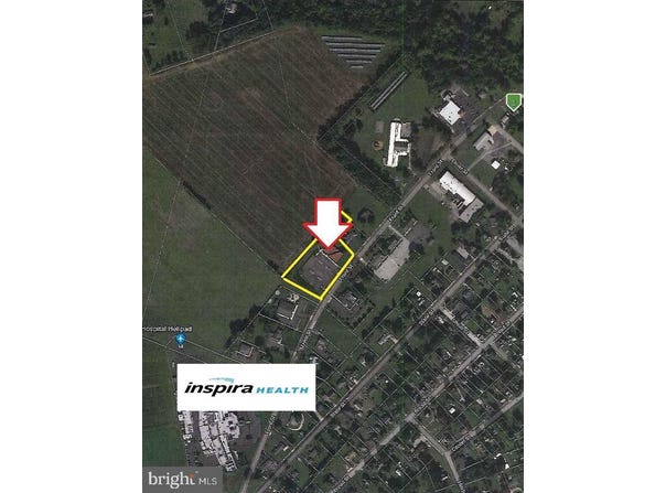 399 FRONT STREET, ELMER, NJ 08318