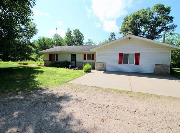 11715 Sorenson Lake Road, Merrifield, MN 56465