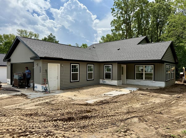 1452 Clark Street, Lake Odessa, MI 48849