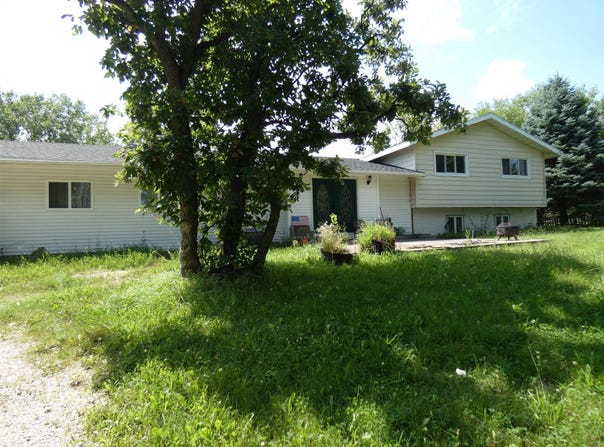 21022 20th Avenue, New Virginia, IA 50210