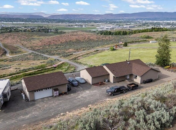 3501 S 40th Ave, Yakima, WA 98903