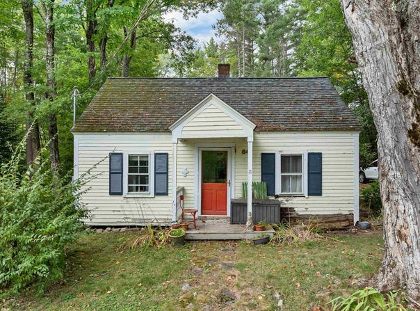84 N Line Road, Wolfeboro, NH 03894