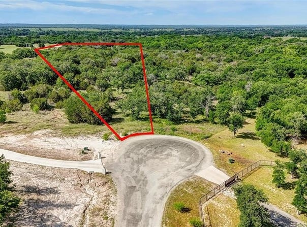 4033 FALL CREEK Drive, Weatherford, TX 76087