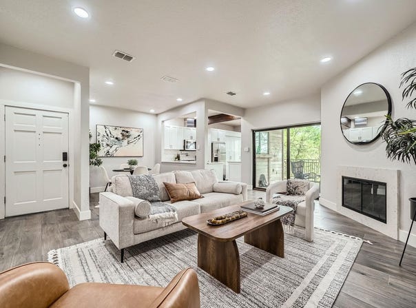 8200 Neely DR, Austin, TX 78759