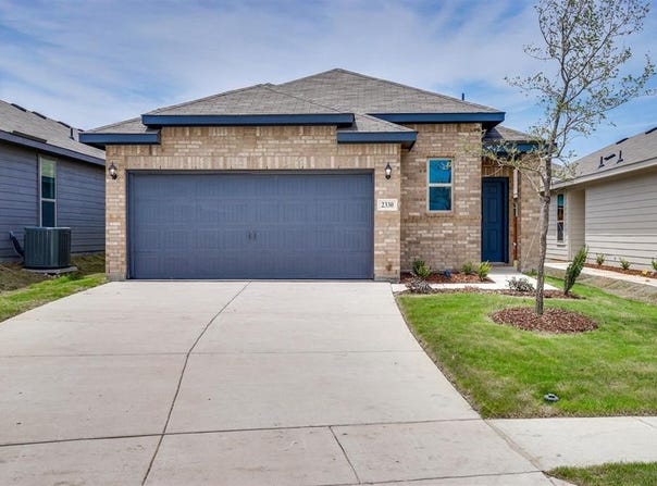 2330 Aspen Hill Drive, Forney, TX 75126