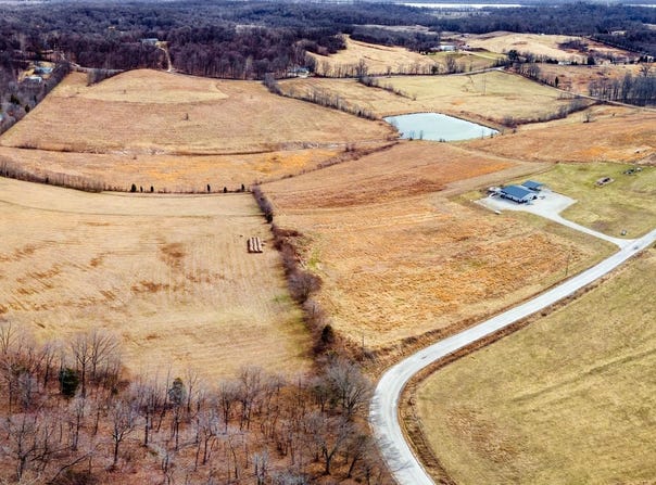 N CR 800 E, Grandview, IN 47615