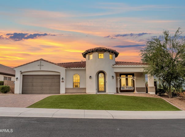4254 E Valencia Drive, Phoenix, AZ 85042