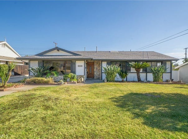 1032 E Buckboard, Glendora, CA 91741