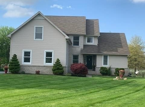 9888 Fountain Lane, Fowlerville, MI 48836