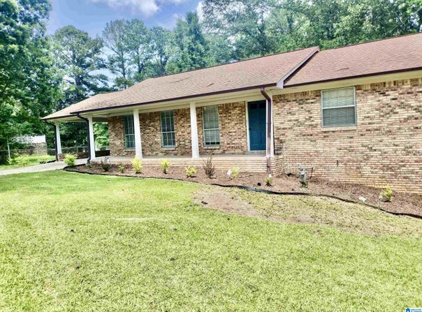 6420 WHITE COURT, BESSEMER, AL 35023