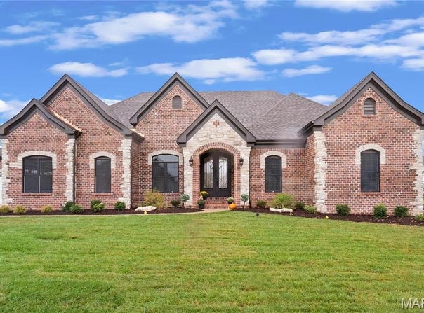 744 Silver Buck Lane, Chesterfield, MO 63005