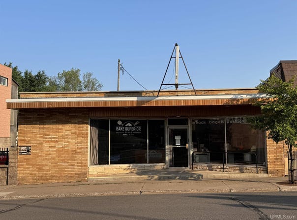 230 E Aurora, Ironwood, MI 49938