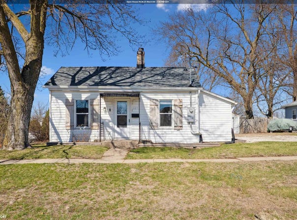 907 E Monroe, Mount Pleasant, IA 52641