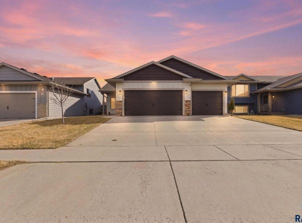 9413 W Liam St, Sioux Falls, SD 57106