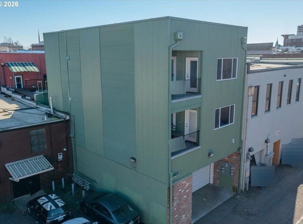 227 COMMERCIAL St NE, Salem, OR 97301