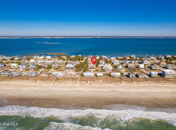 1914 Ocean Drive E, Emerald Isle, NC 28594