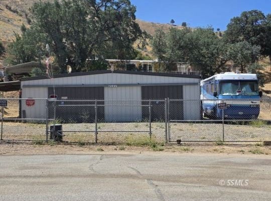 2320 Angler Ave, Lake Isabella, CA 93240