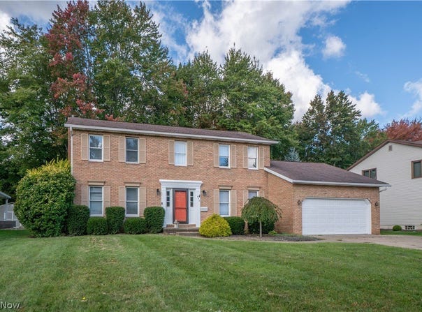 498 Herbert Road, Akron, OH 44312