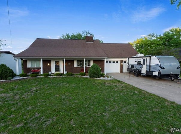 312 Cathy Drive, Jackson, MO 63755