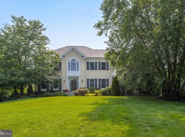 17 WILLOWBROOK LANE, SWEDESBORO, NJ 08085