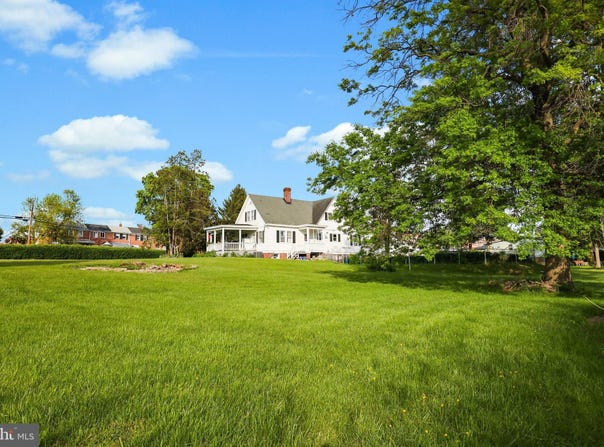2005 EASTERN BOULEVARD, MIDDLE RIVER, MD 21220