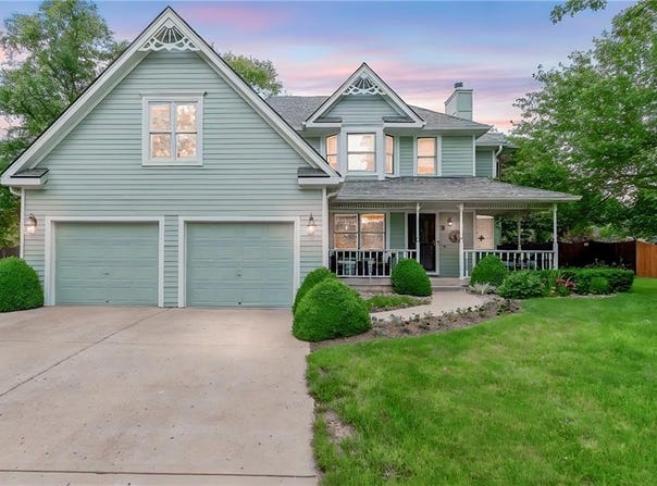 16 Timber Creek Drive, Platte City, MO 64079