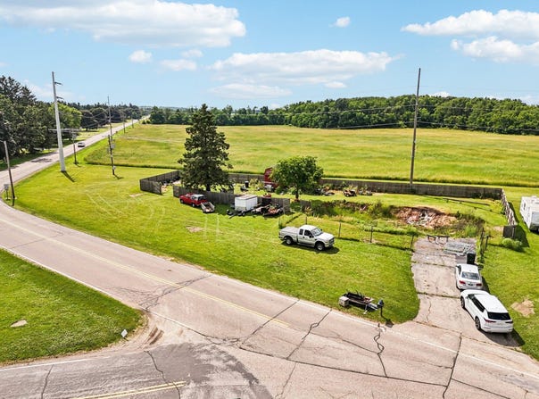 W3802 Palmer Road, Lake Geneva, WI 53147