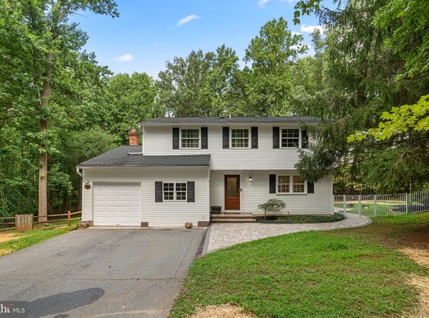 2608 THOMPSON DRIVE, MARRIOTTSVILLE, MD 21104