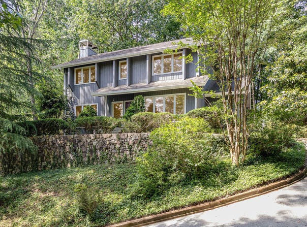 203 Old Forest Creek Drive, Chapel Hill, NC 27514